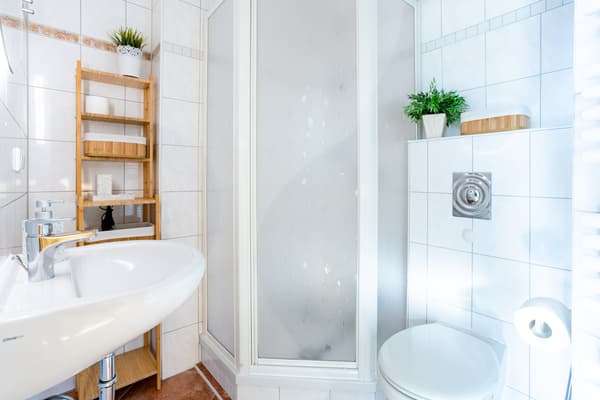 Bad mit Dusche